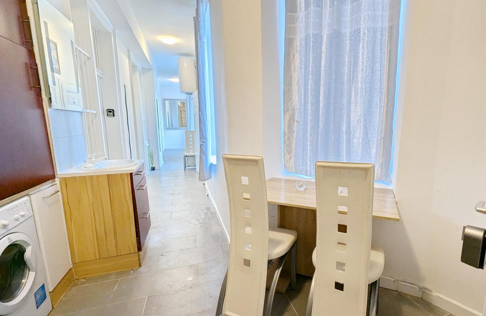 Cozy Rooms In Lugner City Area Vídeň Exteriér fotografie